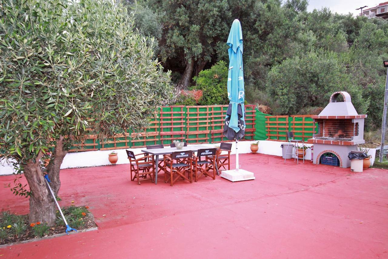 הוילה נאוס מרמרס Christos House מראה חיצוני תמונה